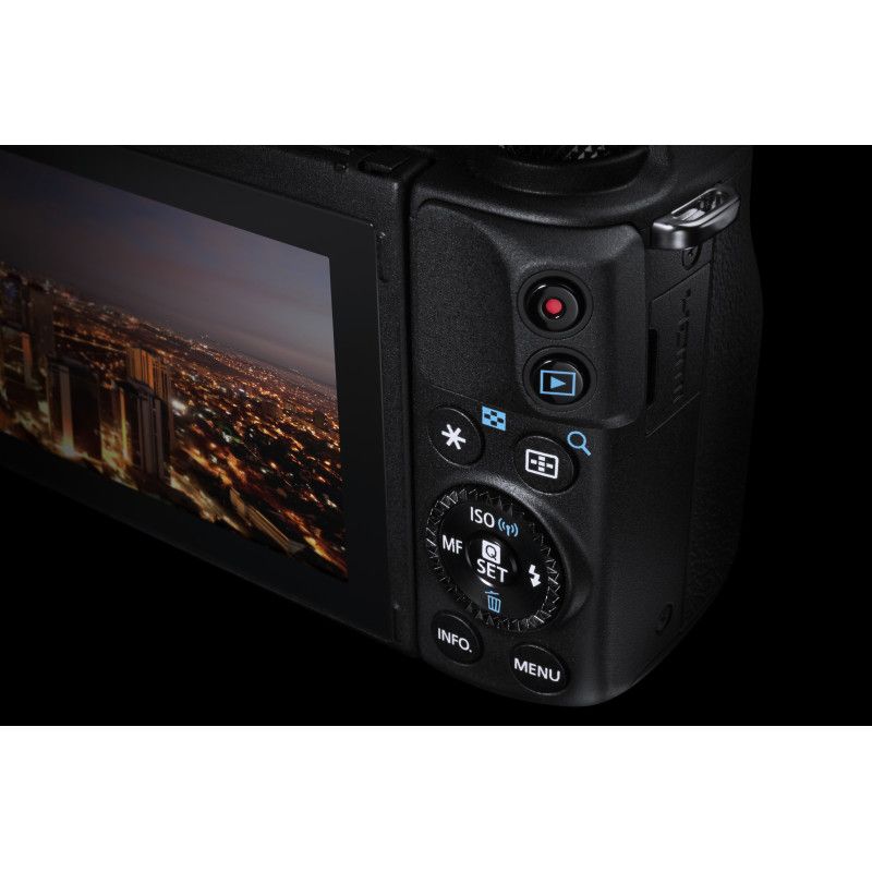 Canon M3 + EF-M 18-55mm